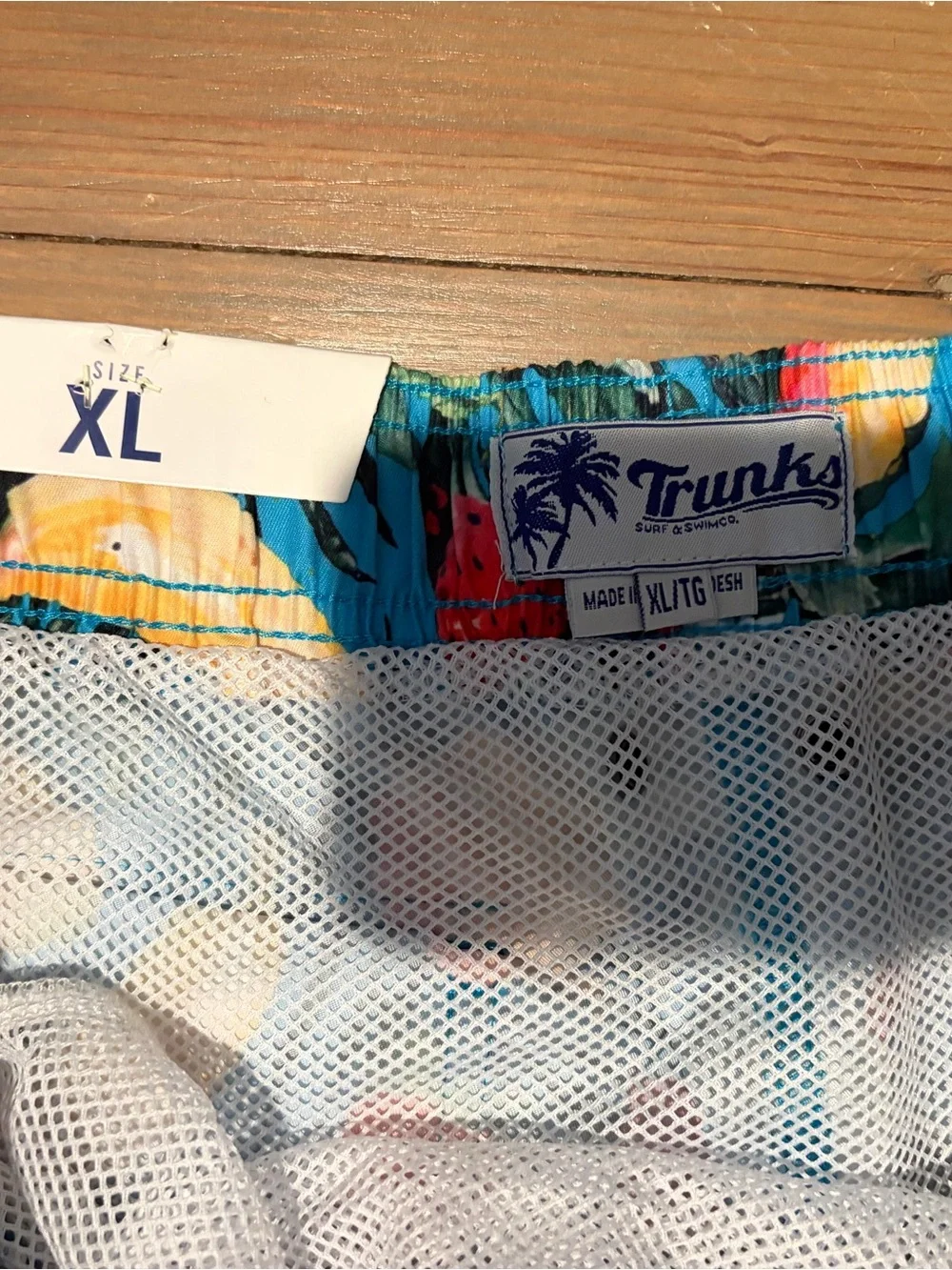 NWT Trunks Men's Blue Tropical Fruit Swim Shorts